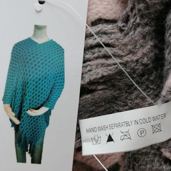 𝗖𝗥𝗨𝗜𝗦𝗘 𝖢𝖫𝖴𝖡 Women's Elevator Poncho Pink/Gray - Picture 5 of 10